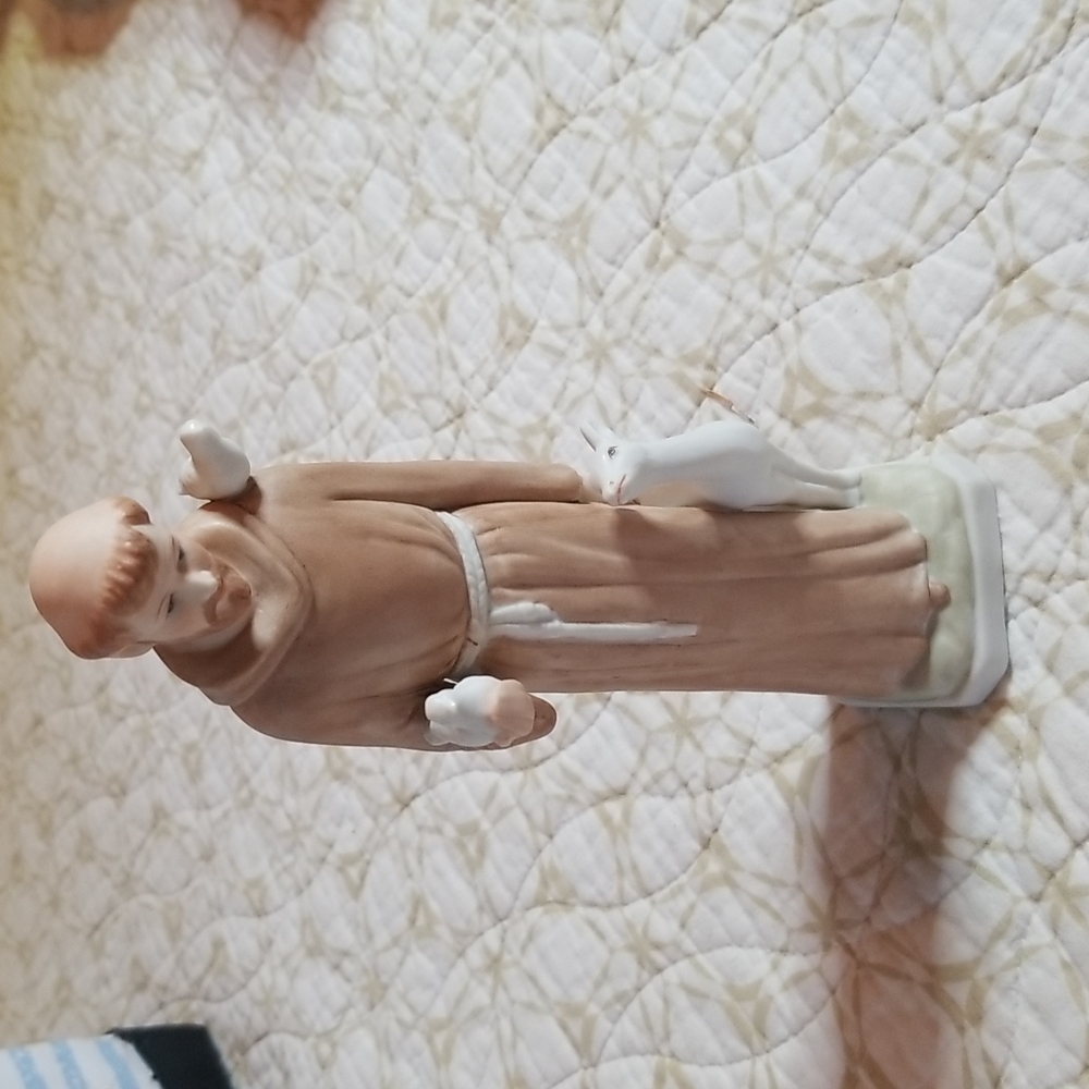 Roman figurine